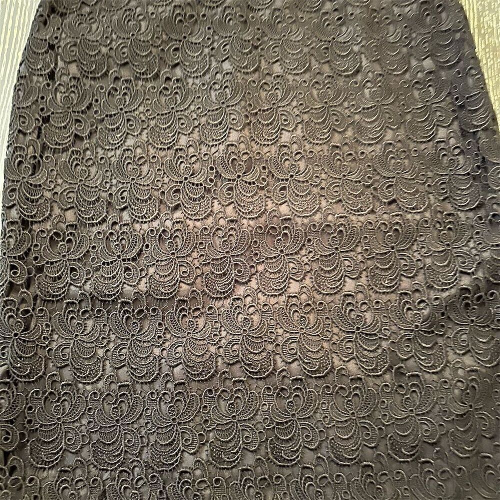 White House Black Market Black Lace Dress Cap Sleeve Knee Length Size 4 Formal - Picture 5 of 11